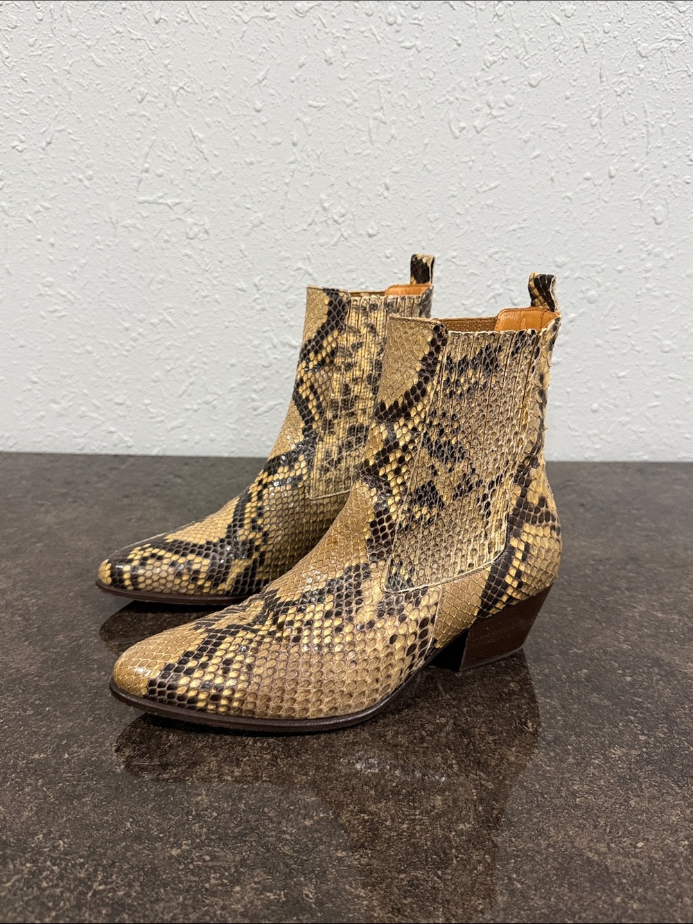 SANDRO Paris Western Amelya Snakeskin Animal Print Ankle Boots Size 37
